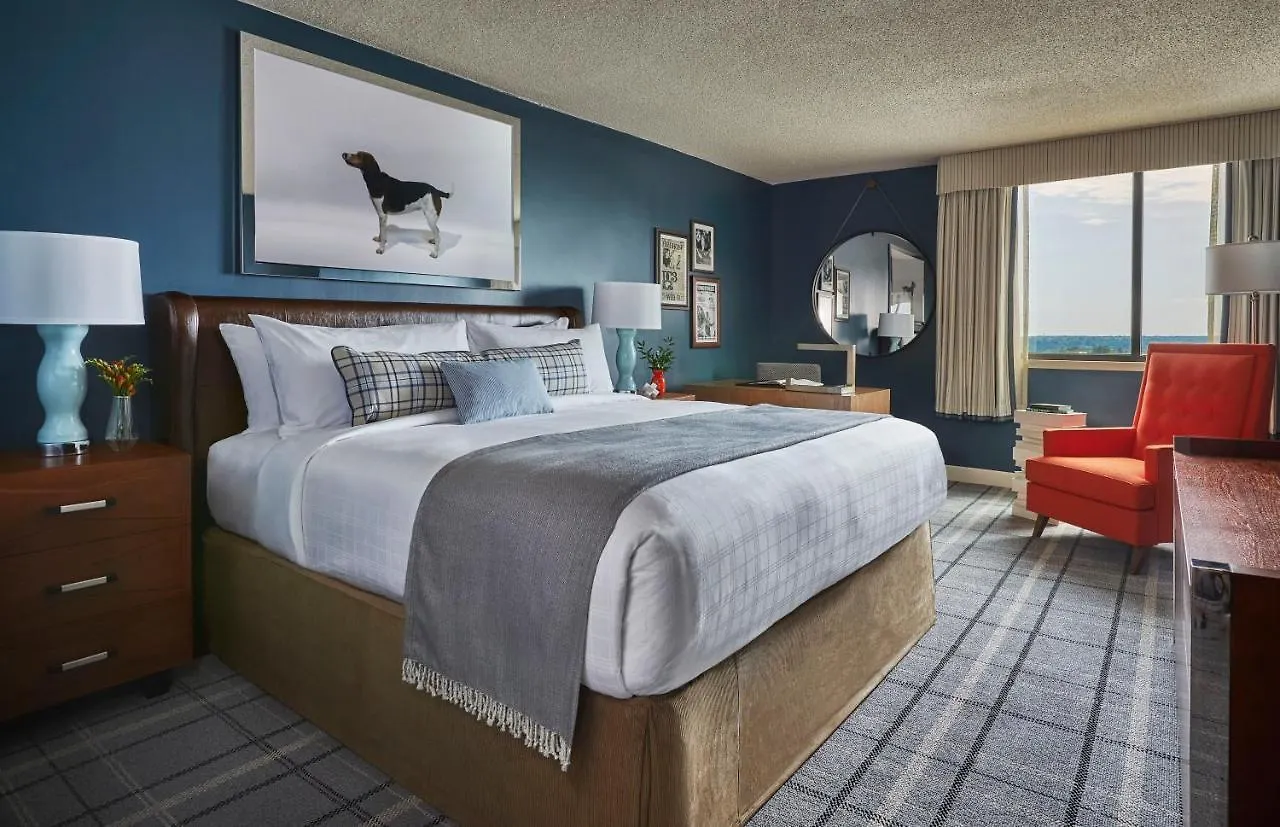 Graduate By Hilton Richmond Hotel 4*,